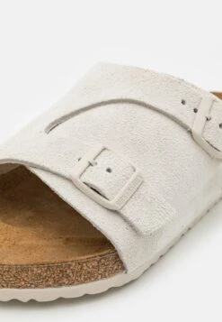 Birkenstock Zürich UnisexPantofoleAntique White Donna Pantofole BI115G06Z-A11 13 Birkenstock Zürich UnisexPantofoleAntique White Donna Pantofole BI115G06Z-A11 -Birkenstock Italia 056d17ceeecf4a07b605df207c7d6c08