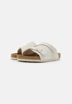 Birkenstock Zürich UnisexPantofoleAntique White Donna Pantofole BI115G06Z-A11 9 Birkenstock Zürich UnisexPantofoleAntique White Donna Pantofole BI115G06Z-A11 -Birkenstock Italia 3a36c3e2b2a94683a70cd3ac6e4d06e6