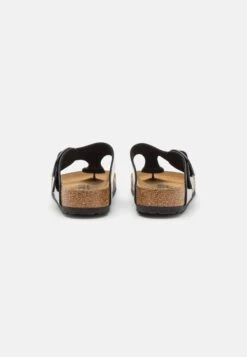 Birkenstock Gizeh Big BuckleInfraditoBlack Donna Sandali BI111A12G-Q11 -Birkenstock Italia 901457122c0a4692868902990728f715