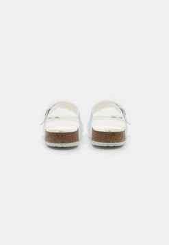 Birkenstock Arizona Triple UnisexCiabattineWhite Donna Pantofole BI115G04B-A11 -Birkenstock Italia acf239a164424411a8ad1a042c1a6500