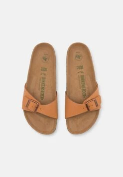 Birkenstock Madrid Bfbc Earthy Vegan NarrowCiabattineCognac Donna Ciabatte E Zoccoli BI111A10P-O11 -Birkenstock Italia aeb3ad7f235749a3a24dde9e75bc1d54