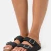 Birkenstock Arizona Bfbc Earthy Vegan NarrowPantofoleBlack Donna Pantofole BI111A0JN-Q11 -Birkenstock Italia b1d33a6f040f4f4a83a28d0aaf72067d