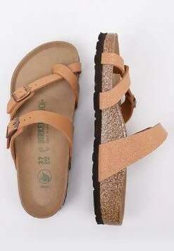 Birkenstock Mayari BfbcCiabattineBrown Donna Ciabatte E Zoccoli BI111A14M-O11 11 Birkenstock Mayari BfbcCiabattineBrown Donna Ciabatte E Zoccoli BI111A14M-O11 -Birkenstock Italia c972975f829040bf919e695eb4898521