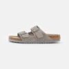 Birkenstock Arizona Soft Footbed UnisexPantofoleStone Coin Uomo Pantofole BI115G04R-C11 -Birkenstock Italia e5ec7772c32d47658988797f6cb8ee19