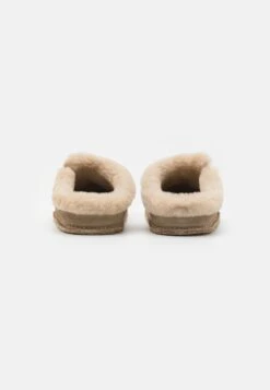 Birkenstock Zermatt Premium UnisexPantofoleTaupe Uomo Pantofole BI115I013-B11 -Birkenstock Italia e63212de946448d59c5e6f36b78534d9