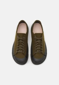 Birkenstock Bend Sneakers BasseTropic Green Uomo Sneaker BI112O00P-M11 -Birkenstock Italia f4814e17b81a4cd4bf8eda1c44b39c50